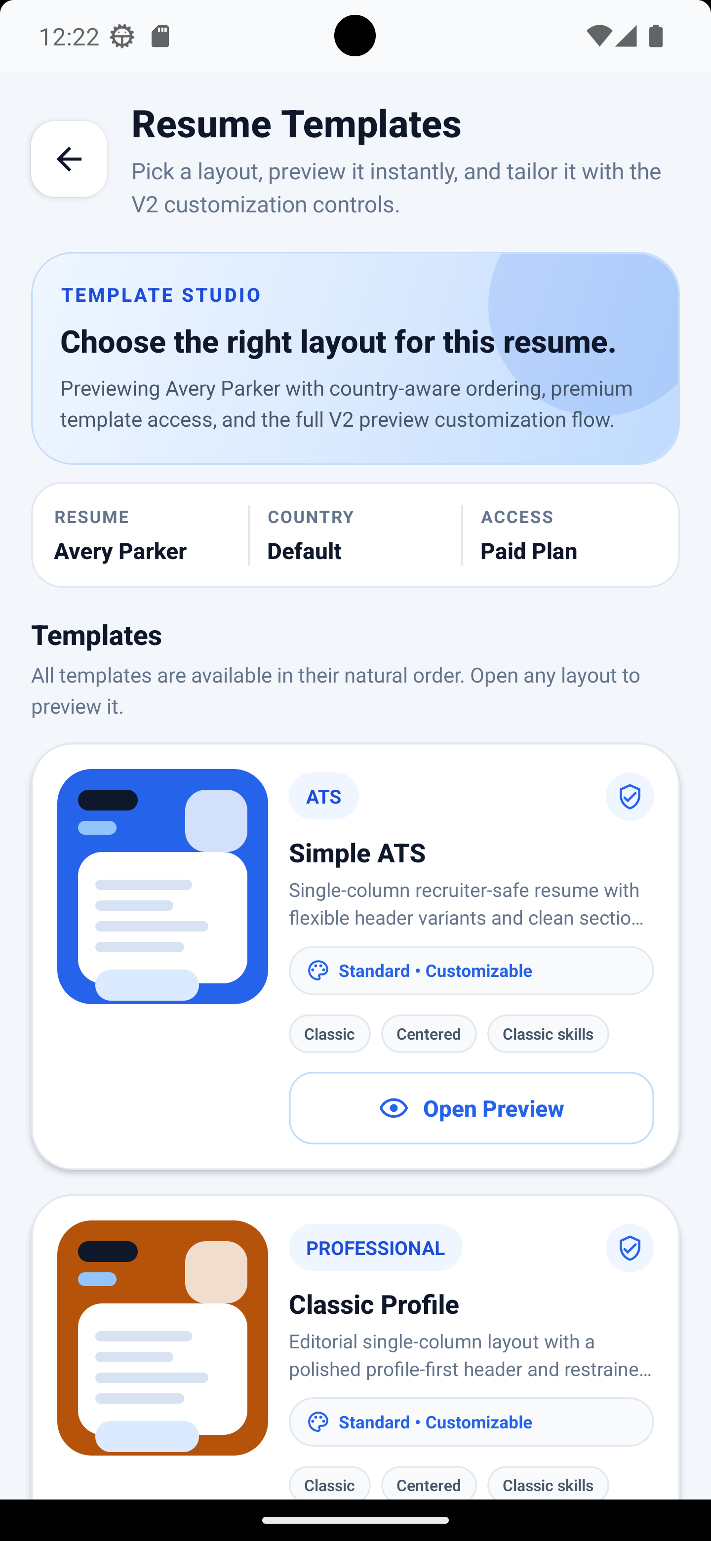 AI Resume Maker templates screen with ATS-friendly resume layouts